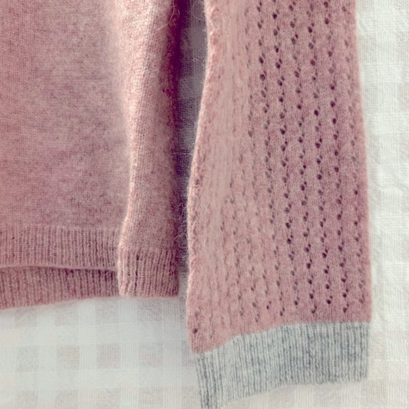 Knyt & Lynk 100% Cashmere V-Neck Sweater - Picture 4 of 9